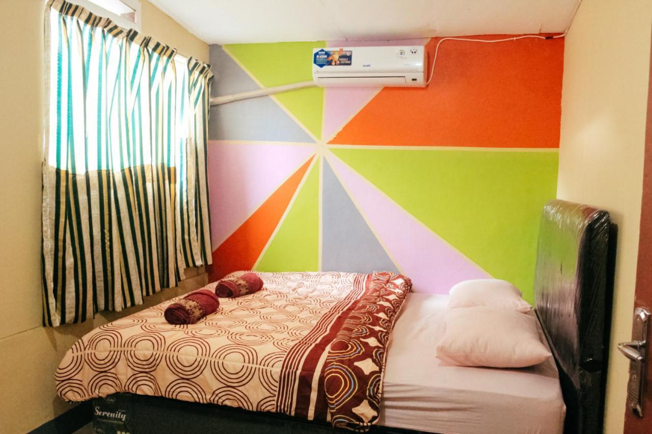 Simplycity Hostel Syariah Bandung Dış mekan fotoğraf