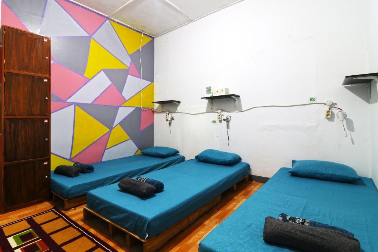 Simplycity Hostel Syariah Bandung Dış mekan fotoğraf