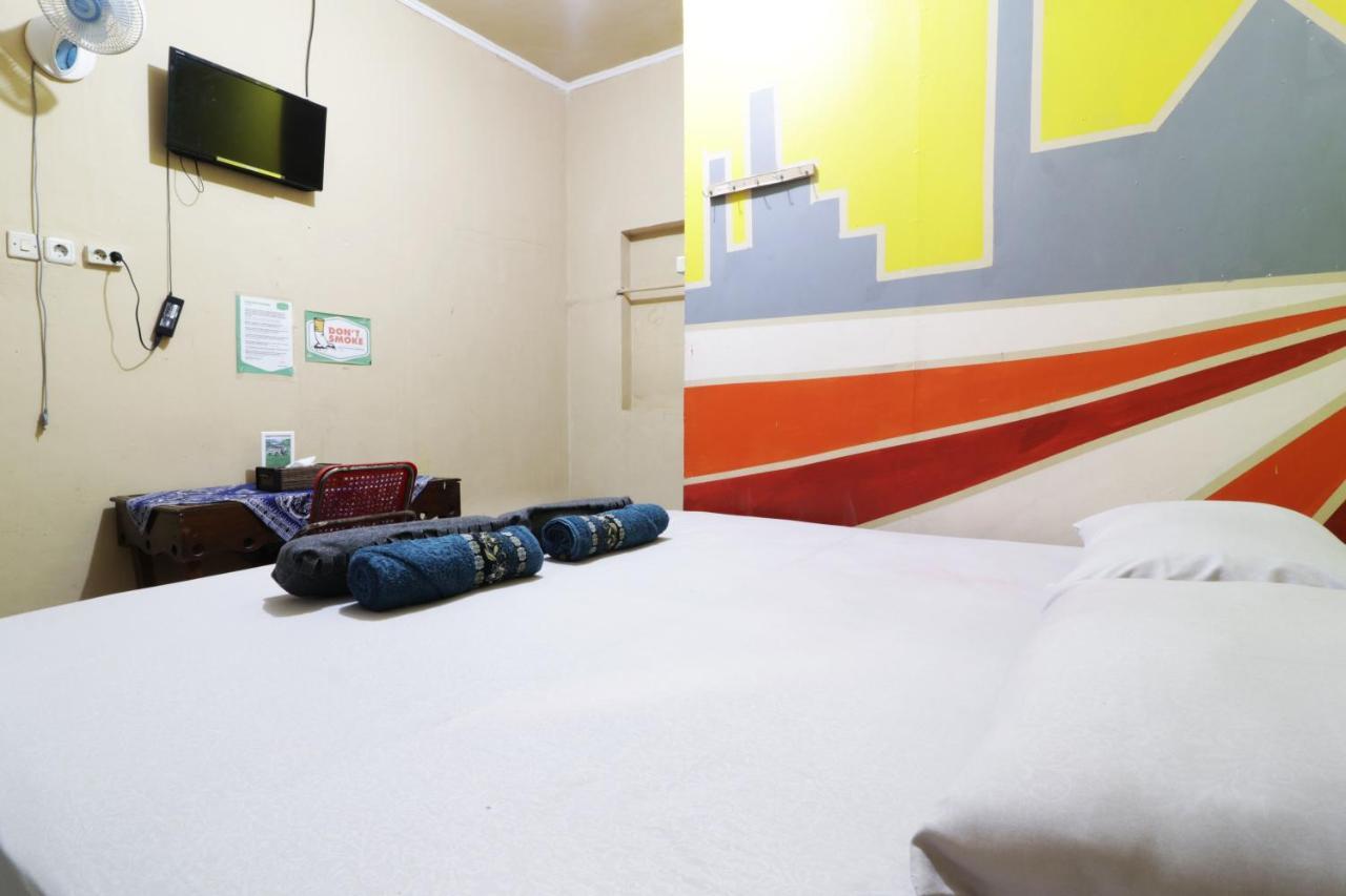 Simplycity Hostel Syariah Bandung Dış mekan fotoğraf